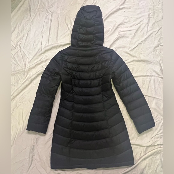 The North Face Women's Black Hooded Puffer XS Coat - Picture 2 of 6